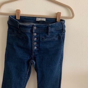 Free People 61855-16515125 Size W24 Flare Jeans